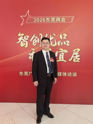 刘国光.jpg