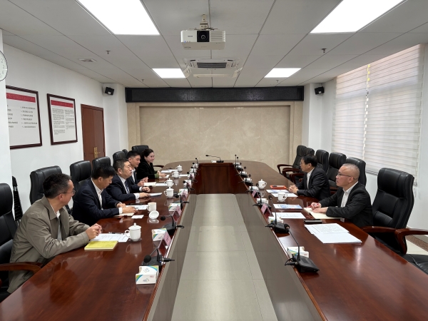 会议现场.jpg